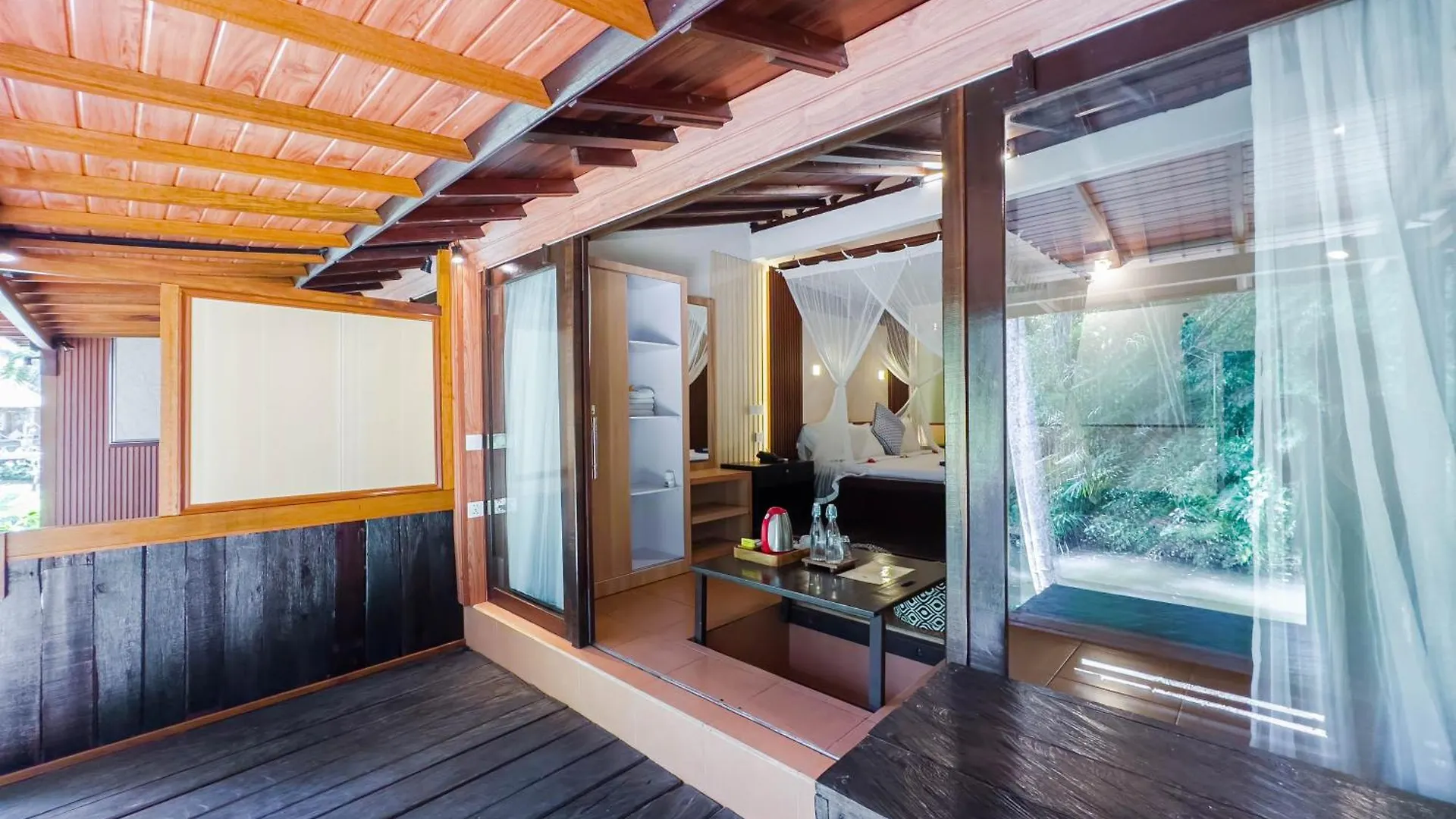 Ubud Sari Health Resort 3*, Убуд Индонезия