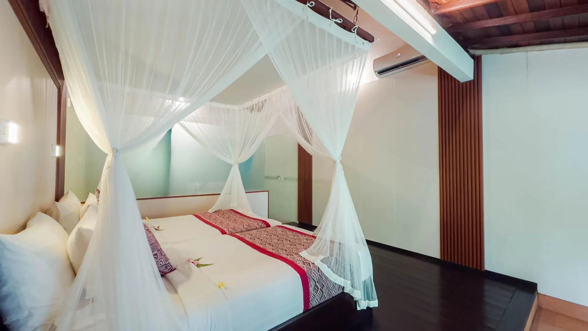 Ubud Sari Health Resort 3*, Убуд Индонезия